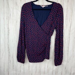 Anthropologie Boden navy and red polka dot v neck blouse size 8